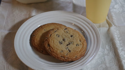 Chocolate Chip Cookie